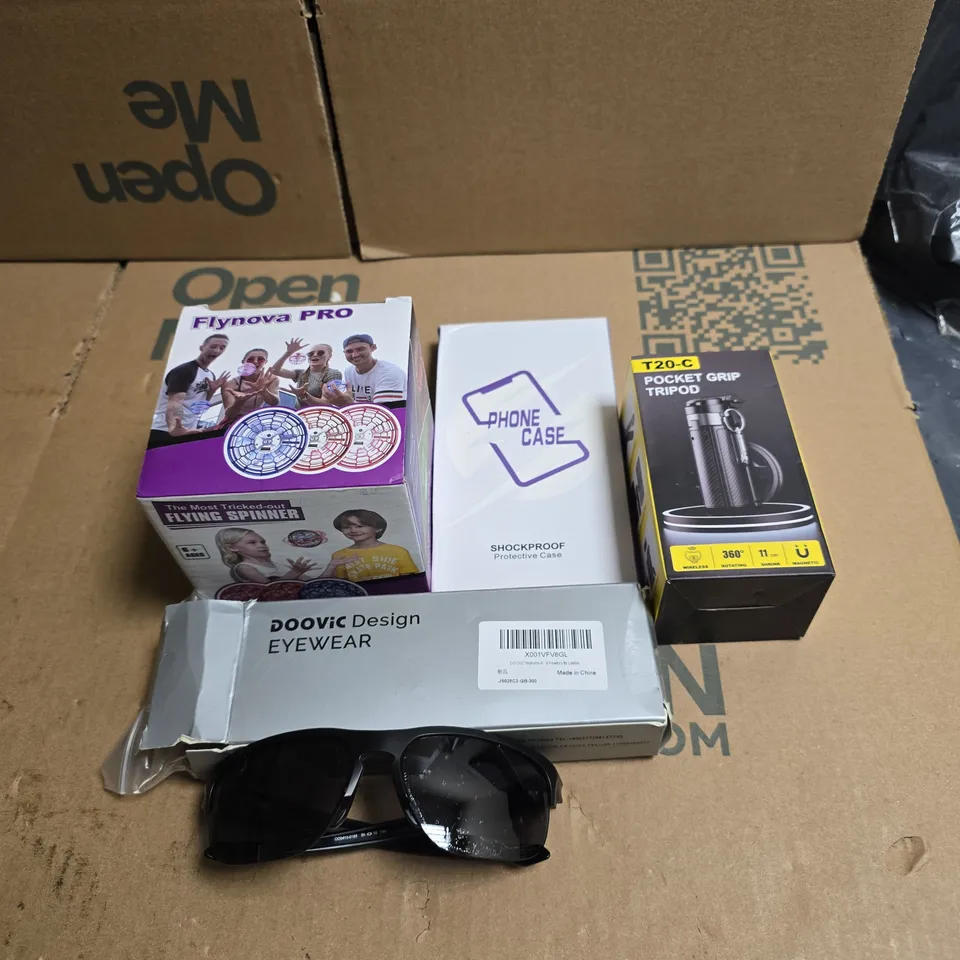 TOTE OF APPROXIMATELY 20 ASSORTED HOUSEHOLD ITEMS TO INCLUDE FLYNOVA PRO FLYING SPINNER, T20 - C POCKET GRIP TRIPOD, DOOVIC DESIGN EYEWEAR, PHONE CASE ETC
