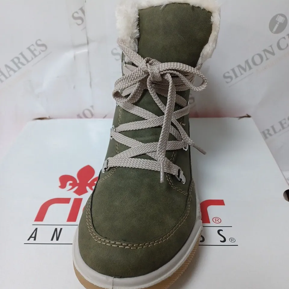 BOXED RIEKER ANTISTRESS HIKING BOOTS, KHAKI - SIZE 6