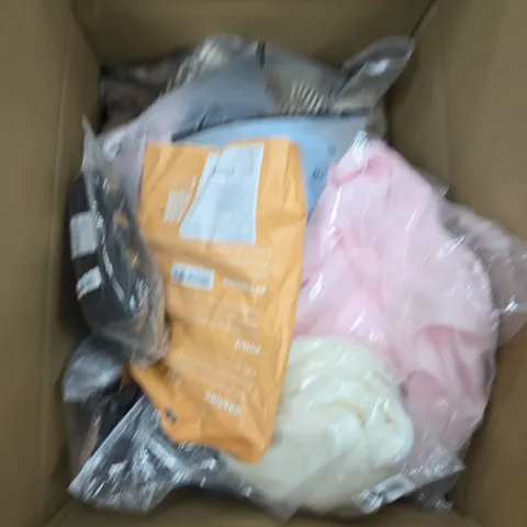 LARGE BOX OF APPROX 25 ASSORTED CLOTHING ITEMS