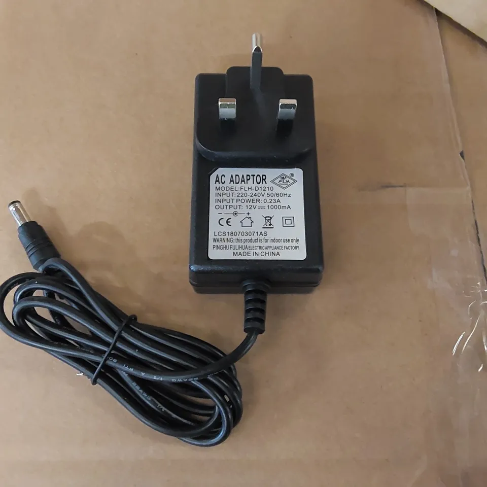 LOT OF APPROXIMATELY 20X BRAND NEW FLH-D1210 AC ADAPTERS (1 BAG)