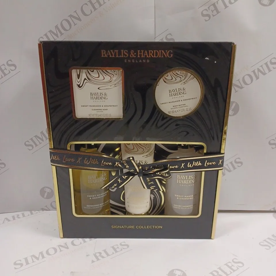 BOXED BAYLIS & HARDING SIGNATURE COLLECTION 