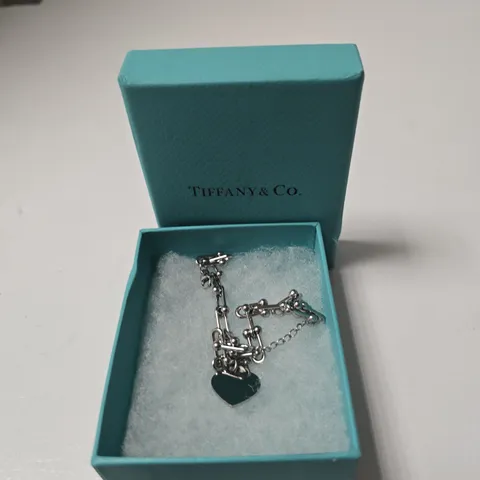 TIFFANY & CO. SILVER HEART PENDANT BRACELET β BOXED