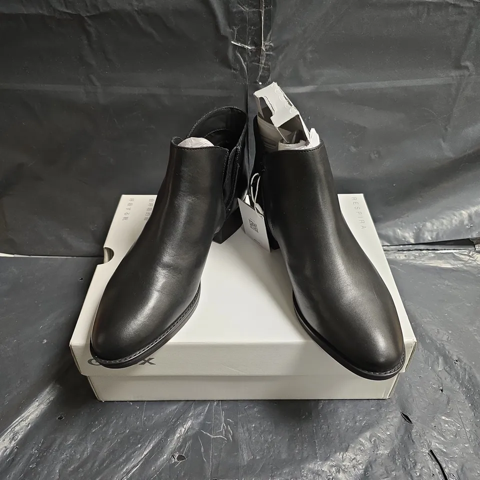 GEOX D FELICITY RESPIRA BLACK ANKLE BOOTS – UK 6 (US 9) – BOXED