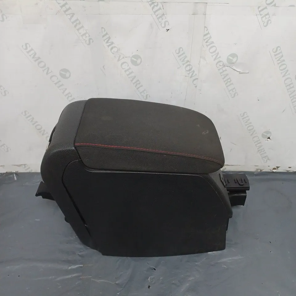 VW GOLF 1K MK5 BLACK CLOTH CENTRE ARMREST 1K5864251 C 