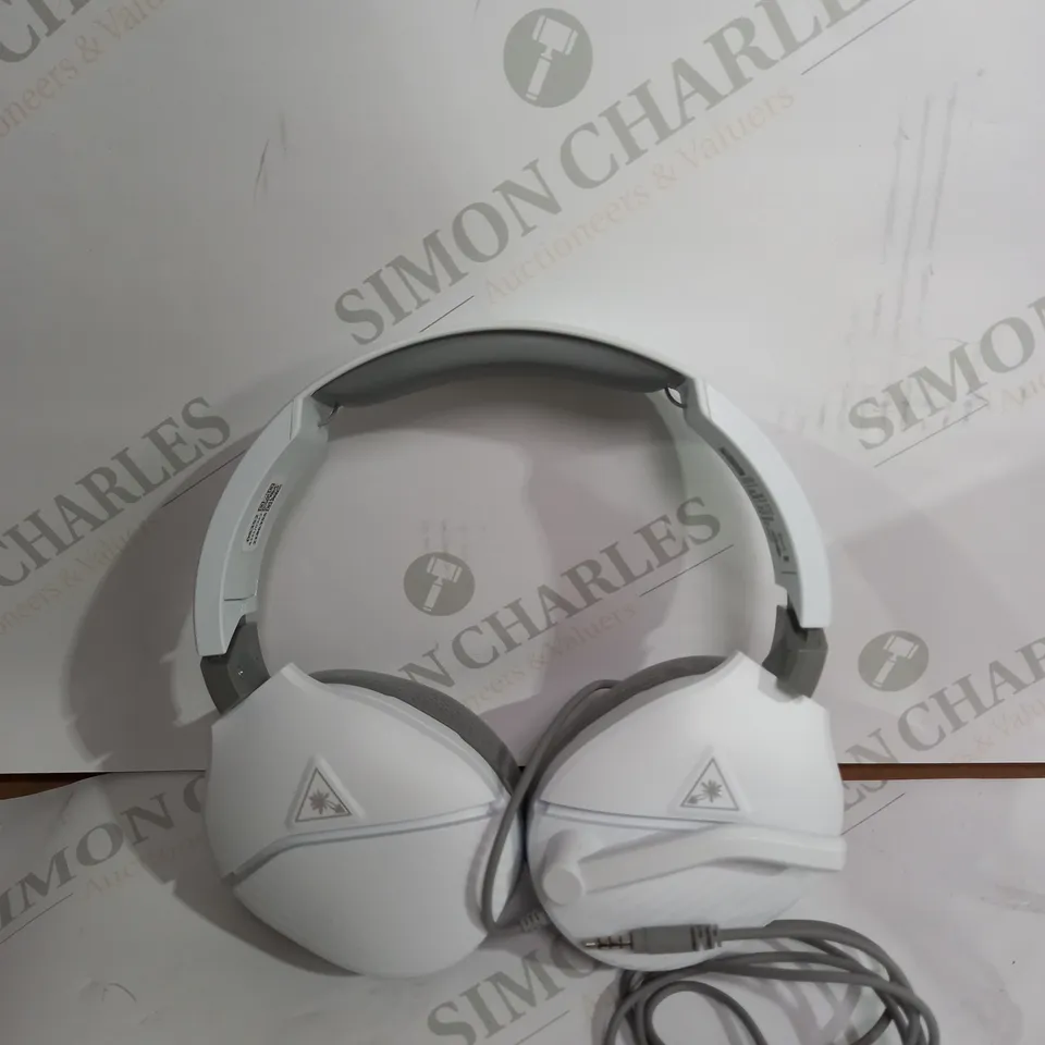 BOXED MULTIPLATFORM TURTLE BEACH RECON200 GEN 2 WIRED HEADSET 