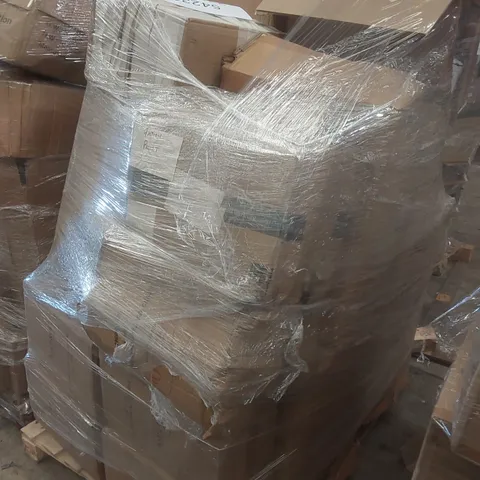 PALLET OF ASSORTED E-COMMERCE GOODS AND PRODUCTS TO INCLUDE: SLEEPING BAG, WRAPPING PAPER, SUITCASE ECT
