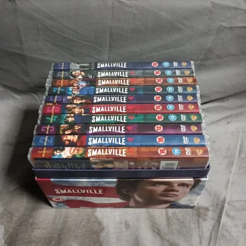 SMALLVILLE: THE COMPLETE SERIES DVD BOX SET 