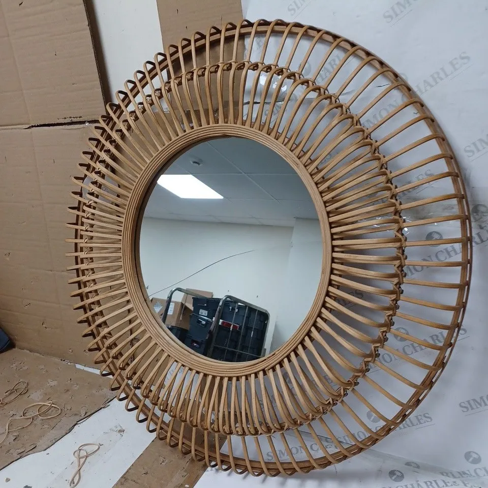 BAMBOO MIRROR