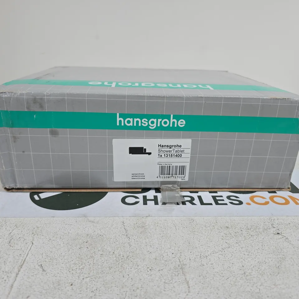 HANDSGROHE WHITE/CHROME SHOWER TABLET BOXED