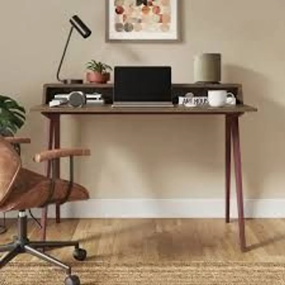 BOXED MARKUS DESK WALNUT EFFECT