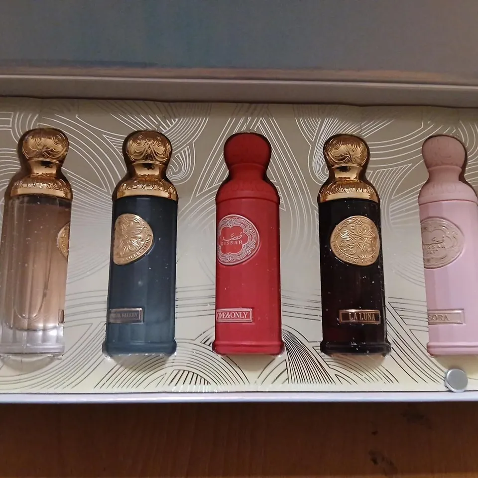BOXED LEGEND OF VALLEYS GISSAH 5 PIECE 30ML EAU DE PERFUME