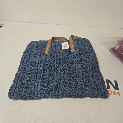 BOX OF APPROXIMATELY 9 ASSORTED ITEMS INCLUDING WOVEN BLUE BAG AND LA MAREY TOP