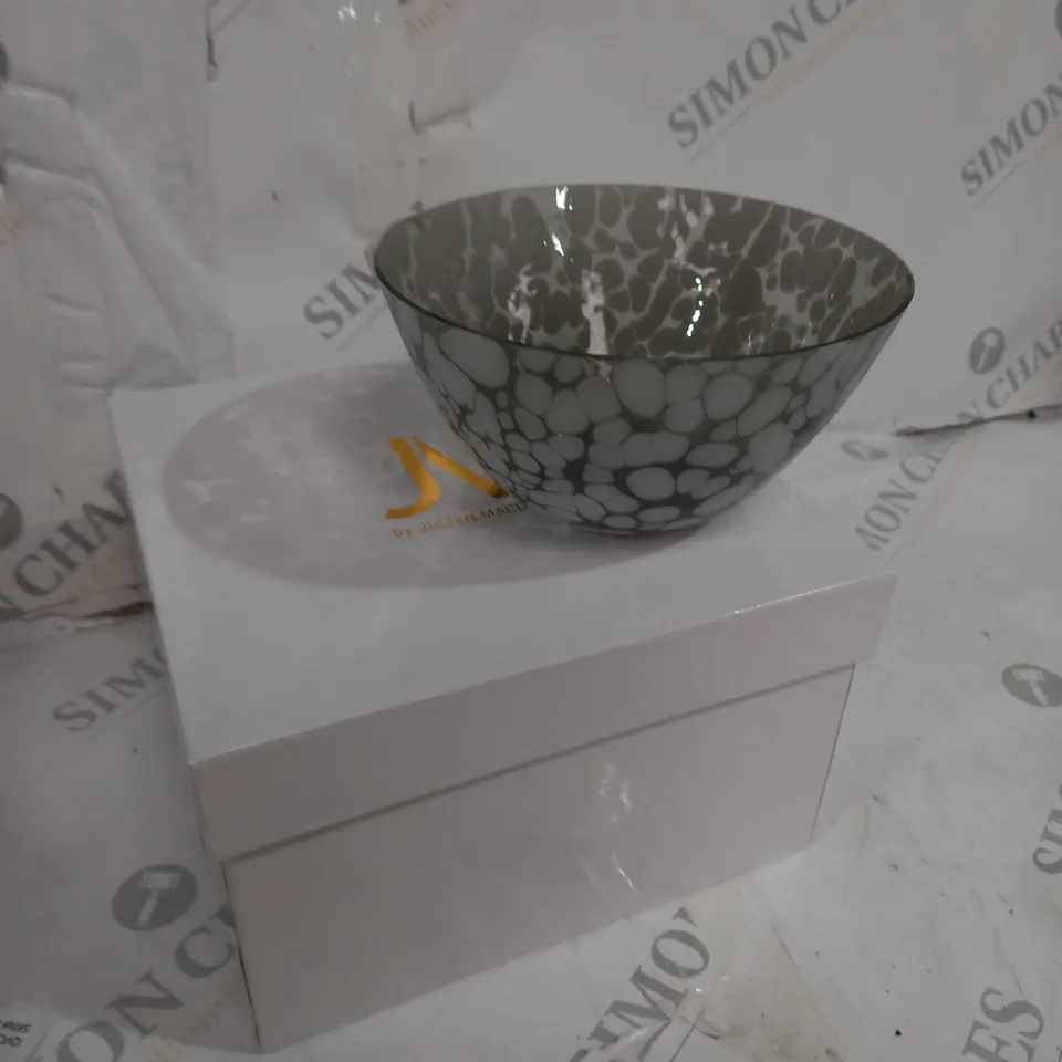 JULIAN MACDONALD DECORATIVE BOWL IN GIFT BOX