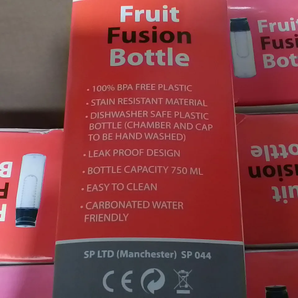 LOT OF 12 OBJECT 750ML FRUIT FUSION BOTTLES