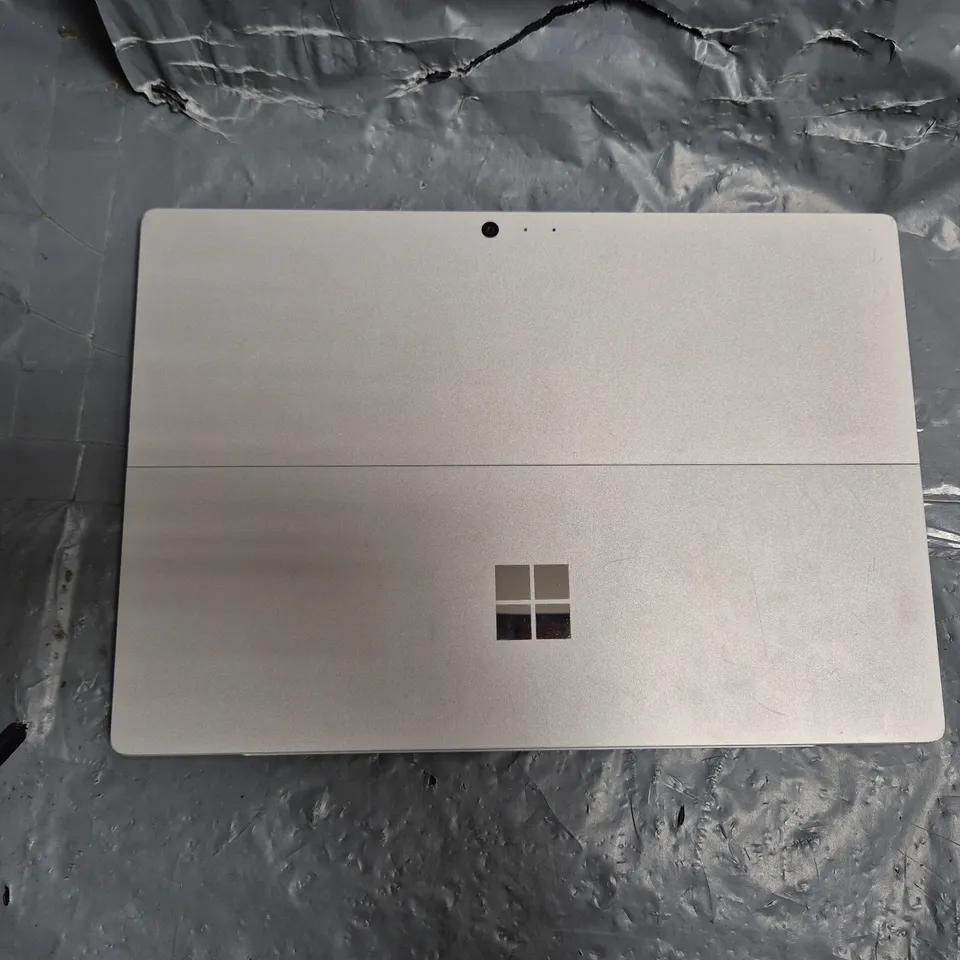 MICROSOFT SURFACE PRO 4