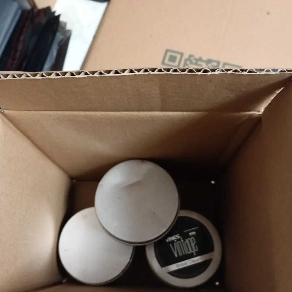 BOX OF 6 VINES VINTAGE HAIRCARE PRODUCTS TO INCLUDE FIBER POMADE, MAXI GUM AND SHAVE CREAM 