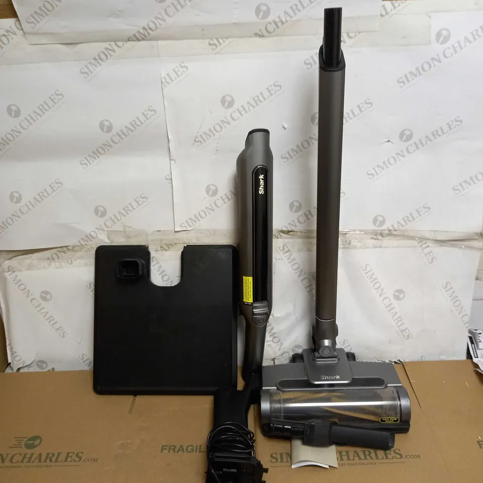 SHARK WANDVAC LIGHTWEIGHT CORDLESS HANDHELD VACUUM CLEANER WV361UK