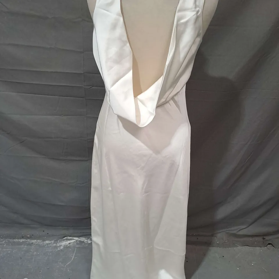 ABERCROMBIE & FITCH COWL BACK SATIN DRESS IN IVORY SIZE SMALL P