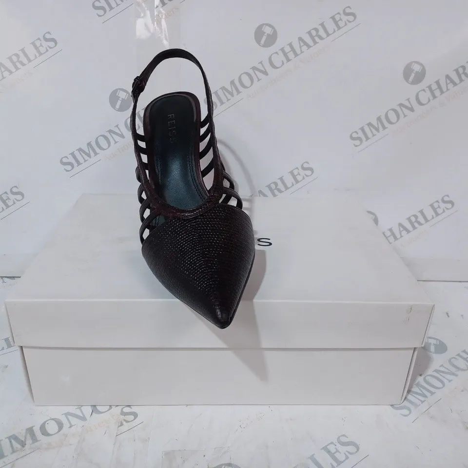 BOXED PAIR OF REISS DAPHNE SLINGBACK HEELS IN POMEGRANATE SIZE 6