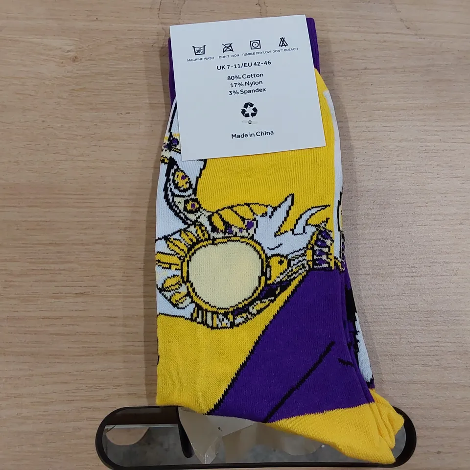 BOX OF BRAND NEW BIER CO 'BAU INDIA' SOCKS // APPROXIMATELY 360 PAIRS (1 BOX)
