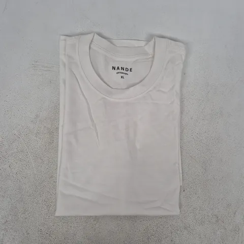 NANDE SHORT SLEEVE T-SHIRT IN WHITE SIZE XL