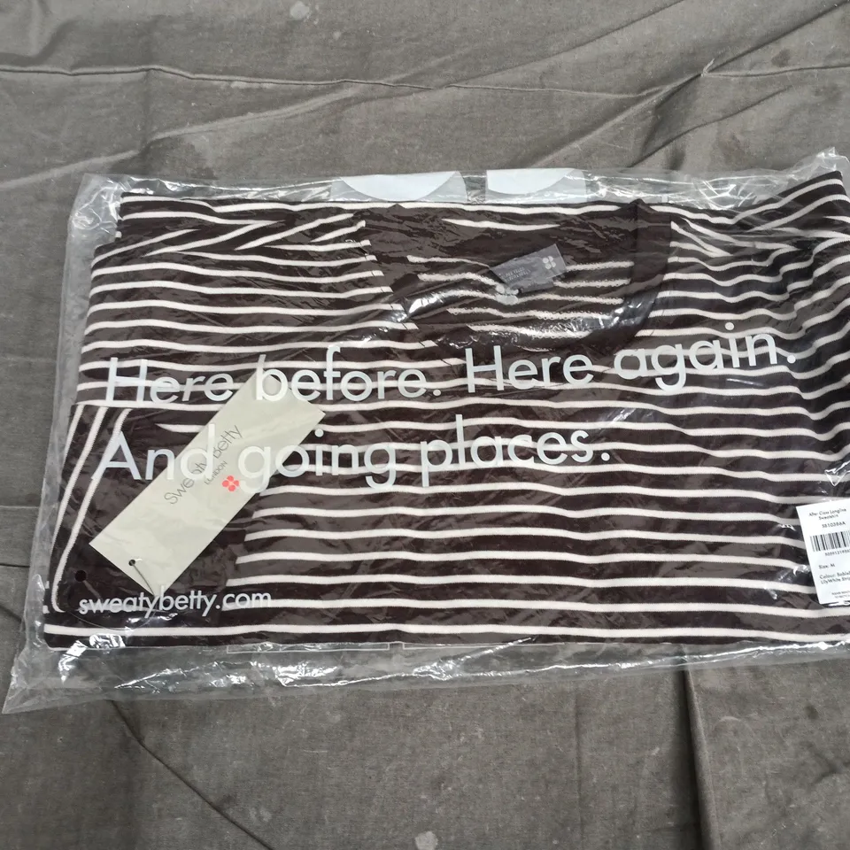 BAGGED SWEATY BETTY AFTER CLASS LONGLINE SWEATSHIRT – DARK STRIPE, SIZE M