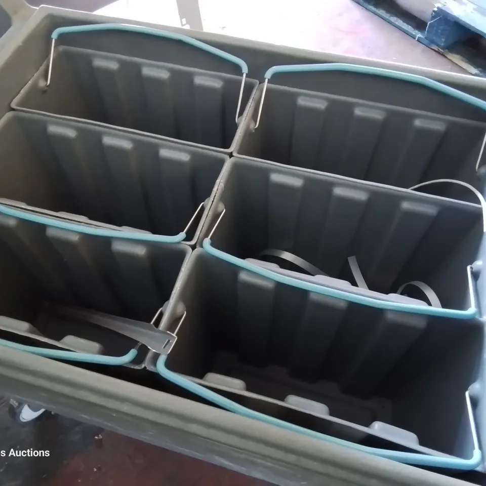 FOLLETT ICE TROLLEY
