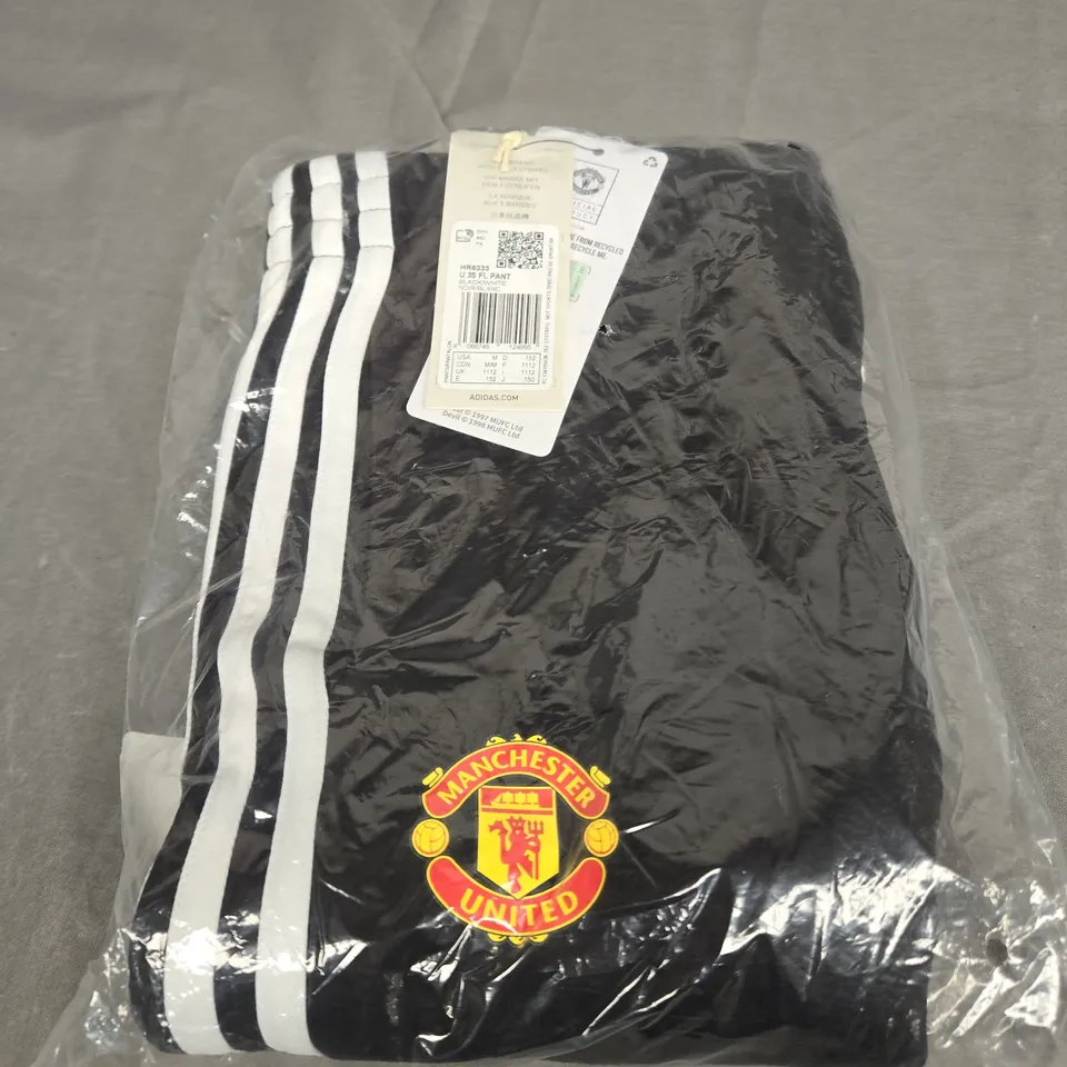 ADIDAS MANCHESTER UNITED TRACKSUIT BOTTOMS SIZE 11-12 YEARS