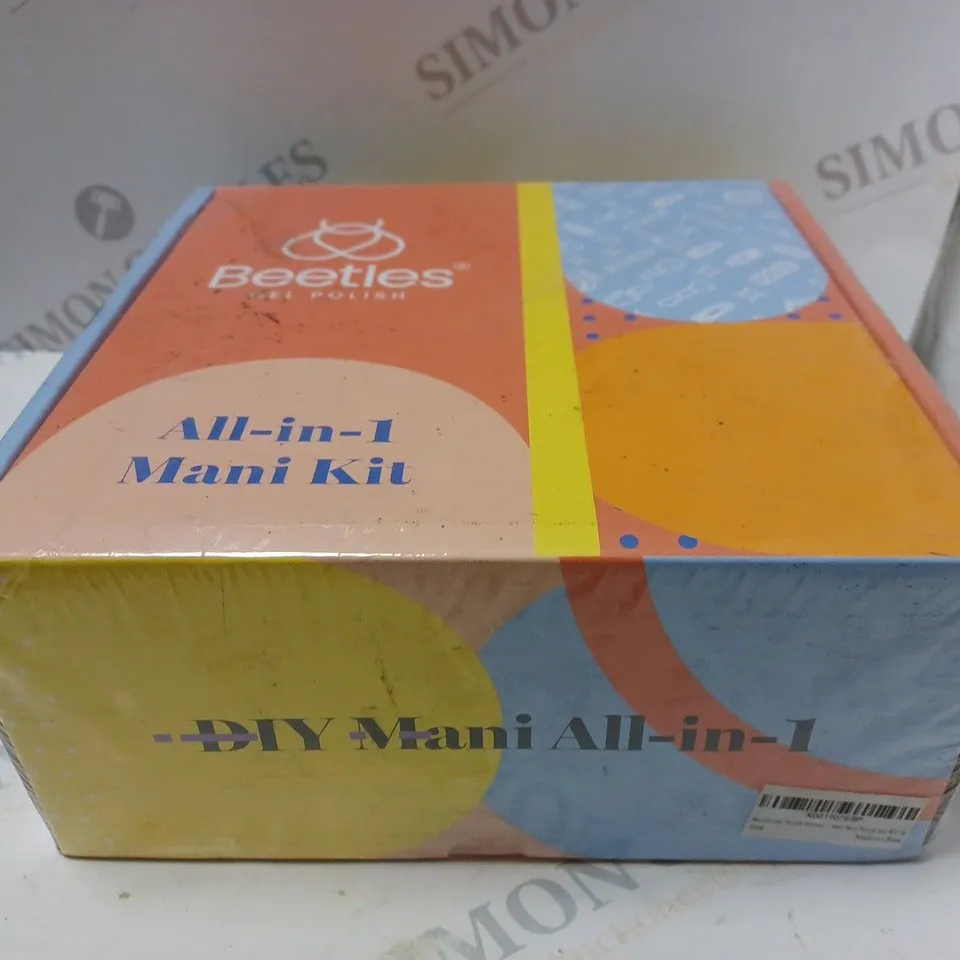 SEALED BEETLES GEL POLISH ALL-IN-1 MANI KIT
