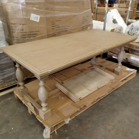 VANCOUVER EXTENDING DINING TABLE