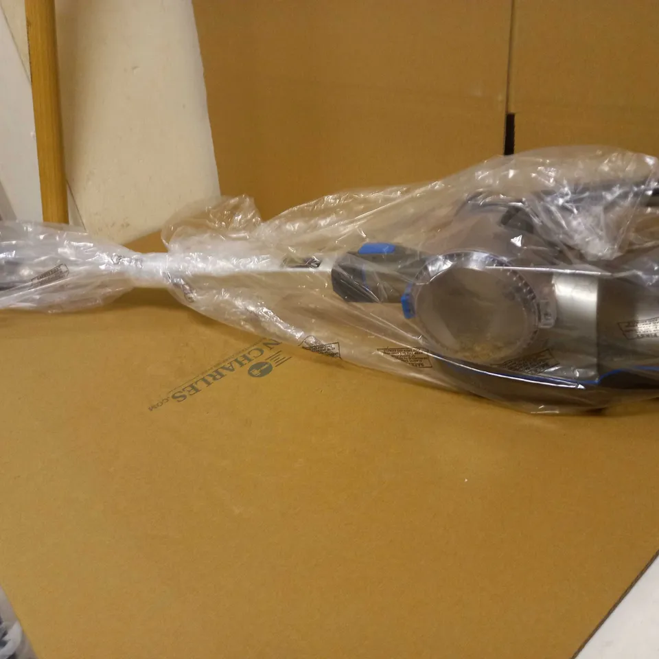 VAX BLADE 32 V CORDLESS VACUUM CLEANER 