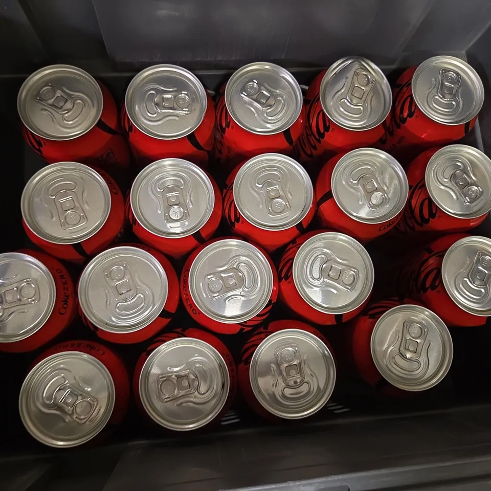 APPROXIMATELY 11 COCA COLA ZERO SUGAR DRINKS (11X330ML) - COLLECTION ONLY