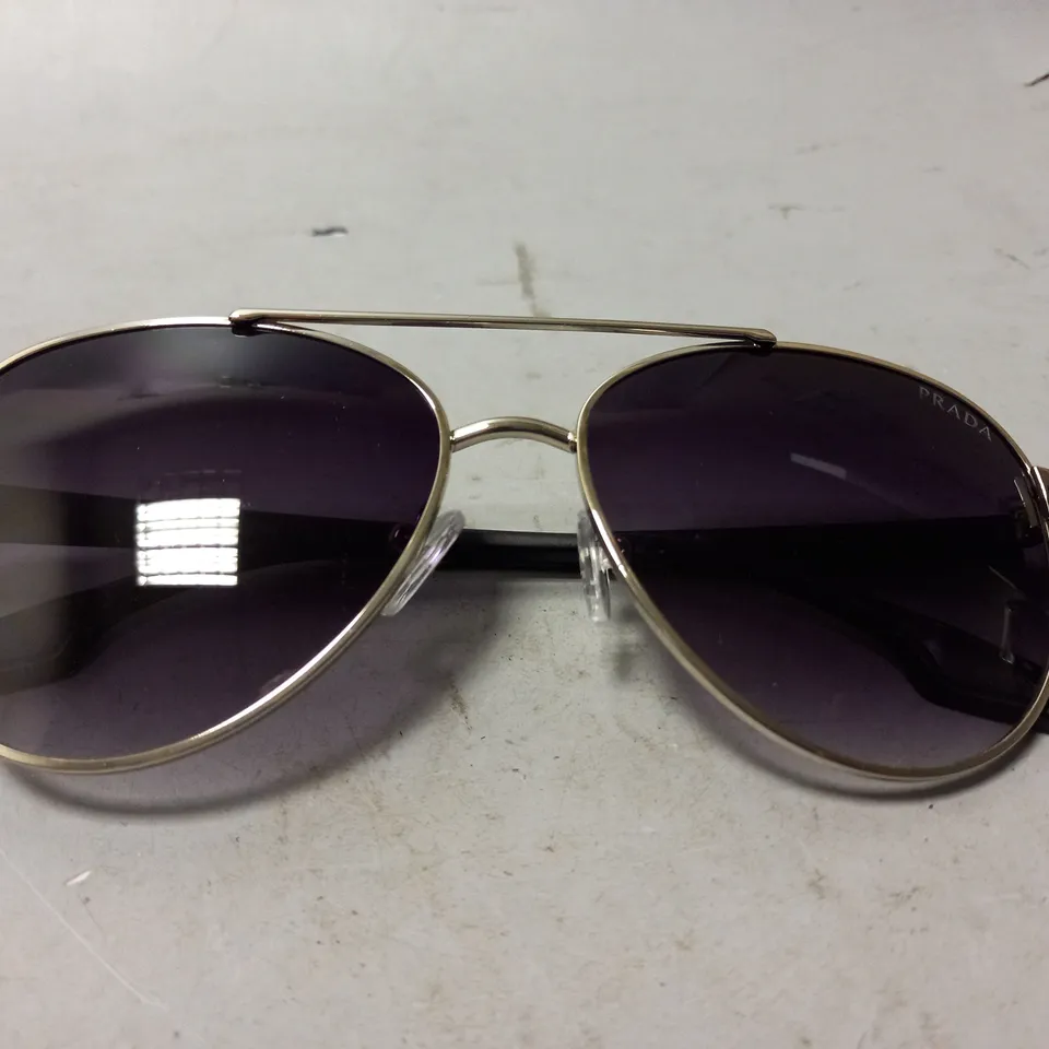 BOXED PRADA 4021 SUNGLASSES