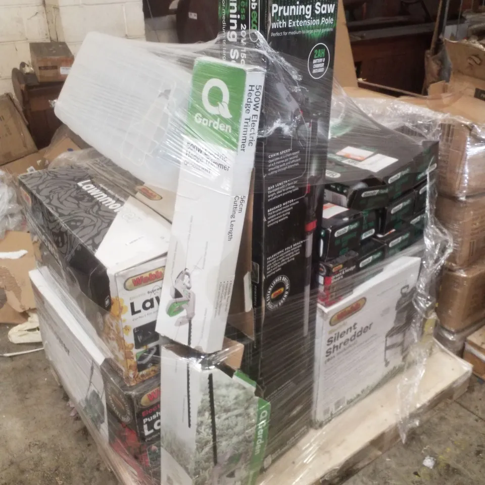 PALLET CONTAINING ASSORTED GARDENING EQUIPMENT INCLUDING LAWNMOWERS, PRUNING SAW WITH EXTENSION POLE, ELECTRIC HEDGE TRIMMER & OIL CHANGE KITS