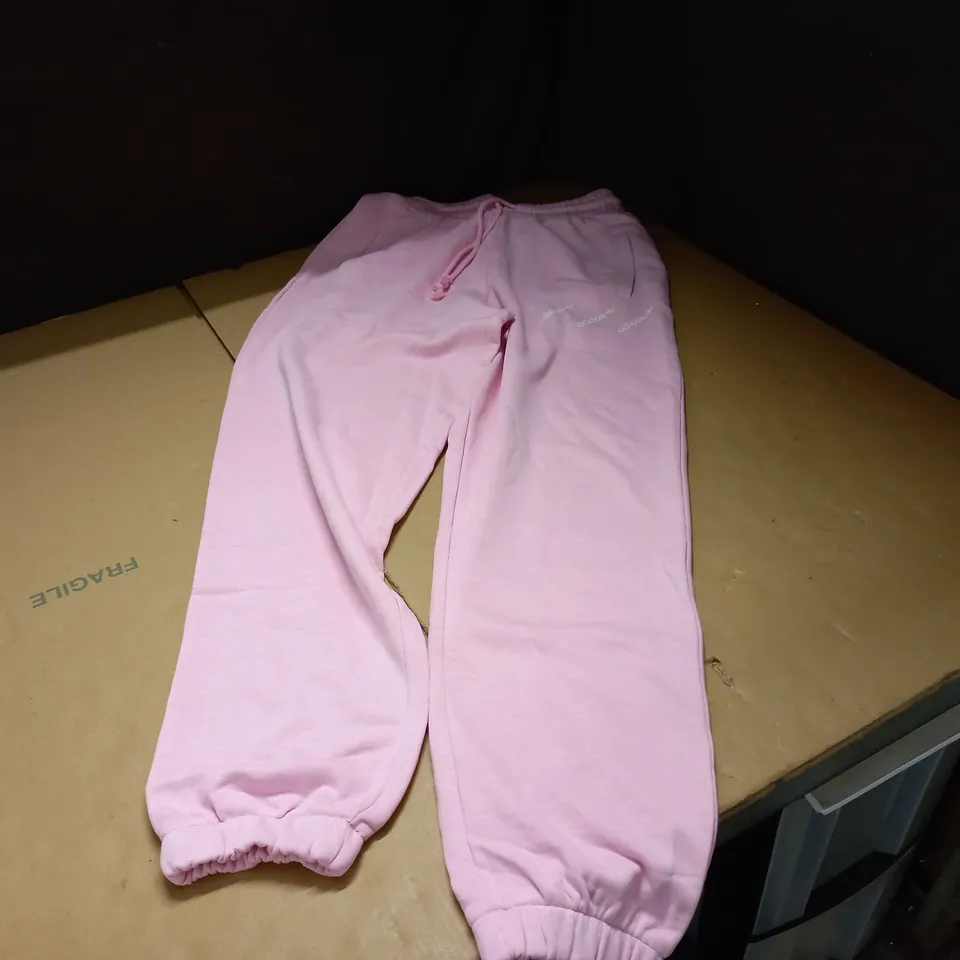PAIR OF PINK ADIDAS JOGGING BOTTOMS UK SIZE 12