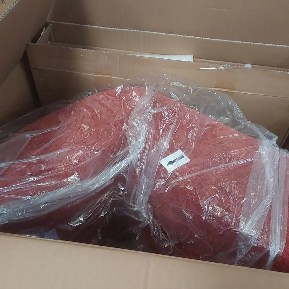 BOXED UPHOLSTERED ARM CHAIR 