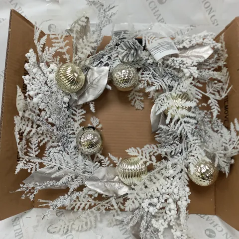 WINTER WREATH