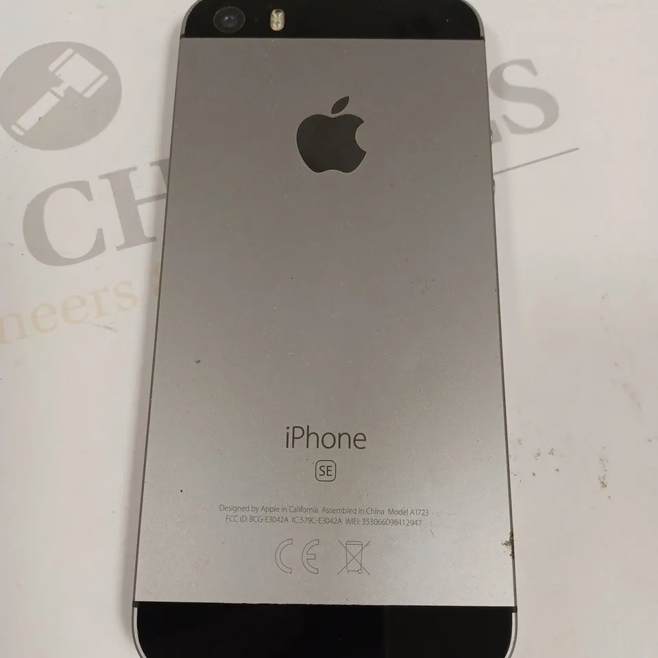 UNBOXED APPLE IPHONE SE MOBILE PHONE - A1723