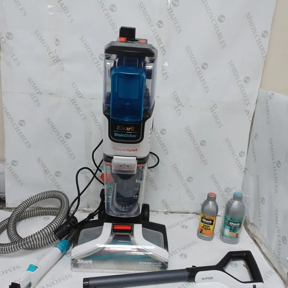 OUTLET SHARK CARPET XPERT DEEP CARPET CLEANER STRIKER EX200UK - COLLECTION ONLY