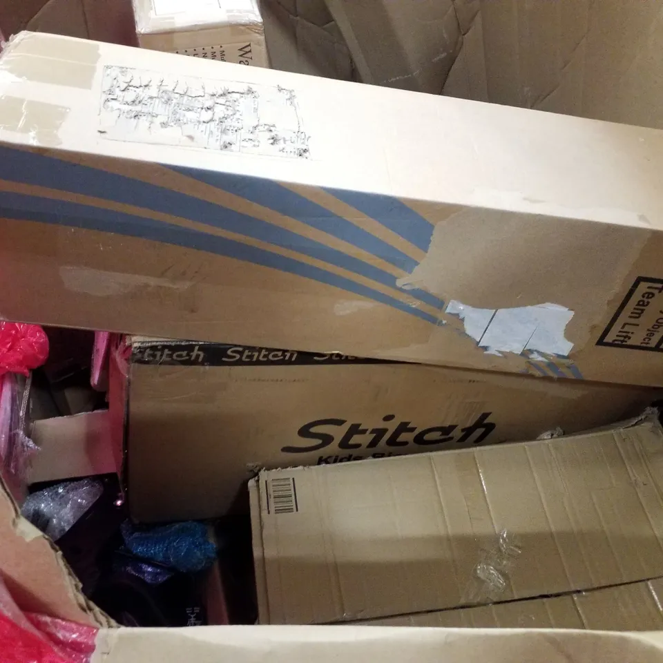 PALLET OF ASSORTED PRODUCTS INCLUDING OFFICE CHAIR, VANITY MIRROR, OSCILLATING PEDESTAL FAN, LED NEON LIGHT, KIDS BIKE 