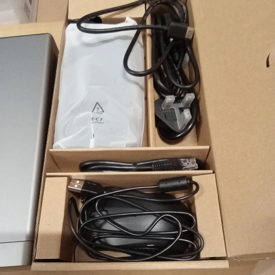 BOXED EUFY SECURITY POE NVR CCTV CAMERA SYSTEM E40, 4 X 4K BULLET CAMS RRP £679