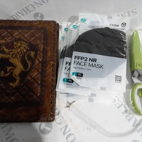 APPROX 20 HOUSEHOLD ITEMS TO INCLUDE LEATHER BOOK BINDER, FFP2 NR FACE MASKS, KITCHEN SCISSORS