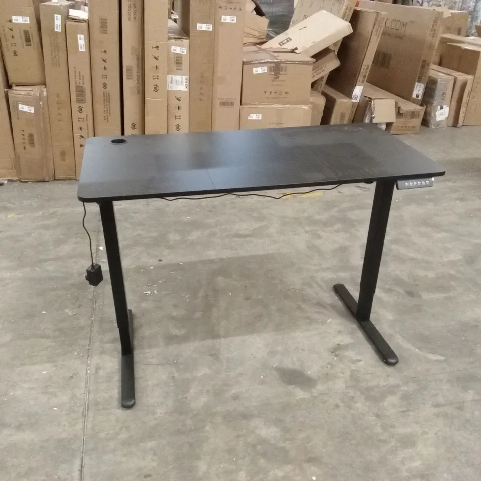 DESIGNER ADJUSTABLE HEIGHT COMPUTER DESK - BLACK