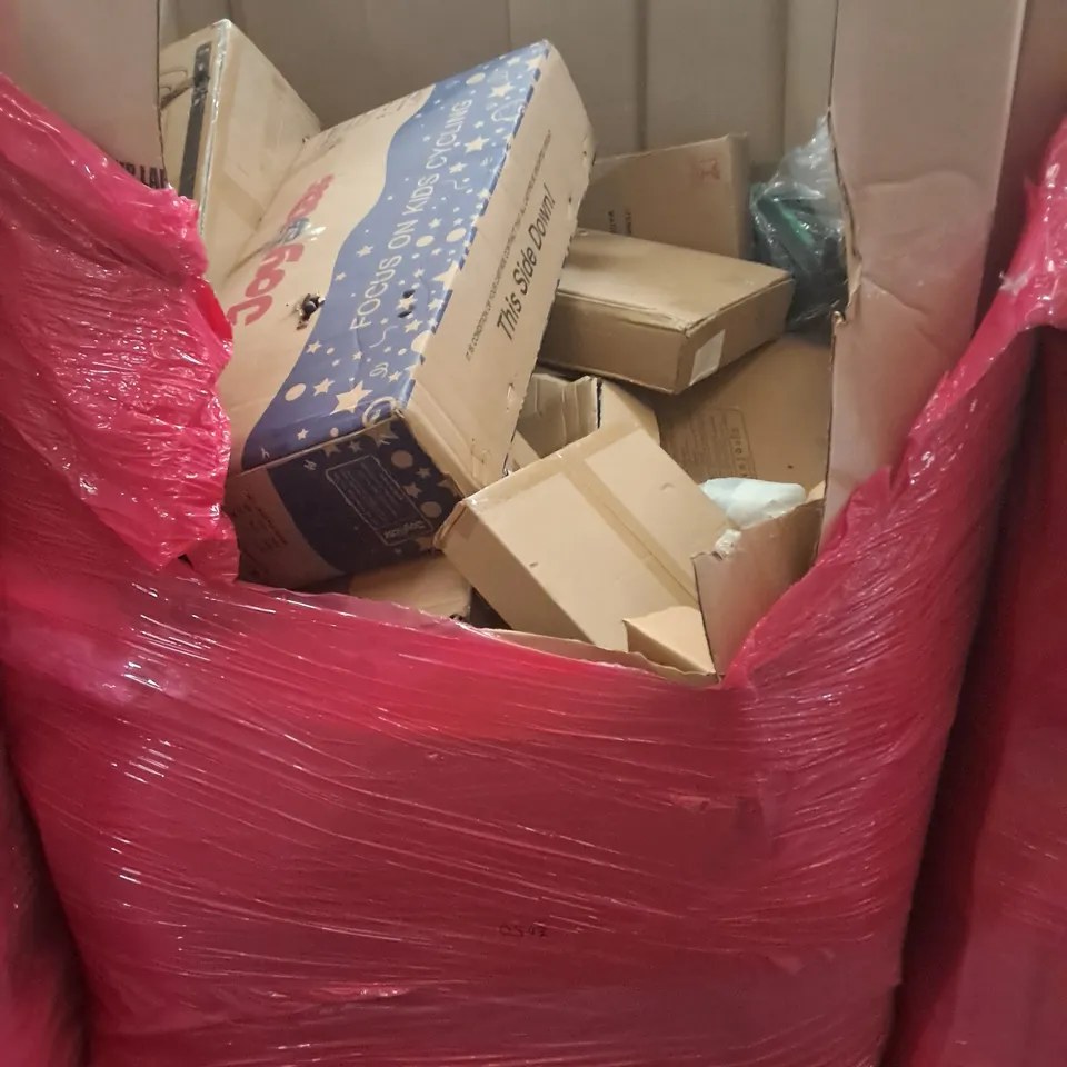 PALLET OF ASSORTED HOUSEHOLD ITEMS TO INCLUDE JUNIOR BASKETBALL SYSTEM, SELF INFLATING CAMPING MATTRESS AND HELICOPTER TOY SET