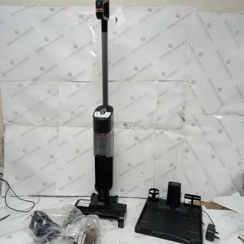 BOXED SHARK HYDROVAC HARD FLOOR WET & DRY CORDLESS CLEANER WD210UK - COLLECTION ONLY 