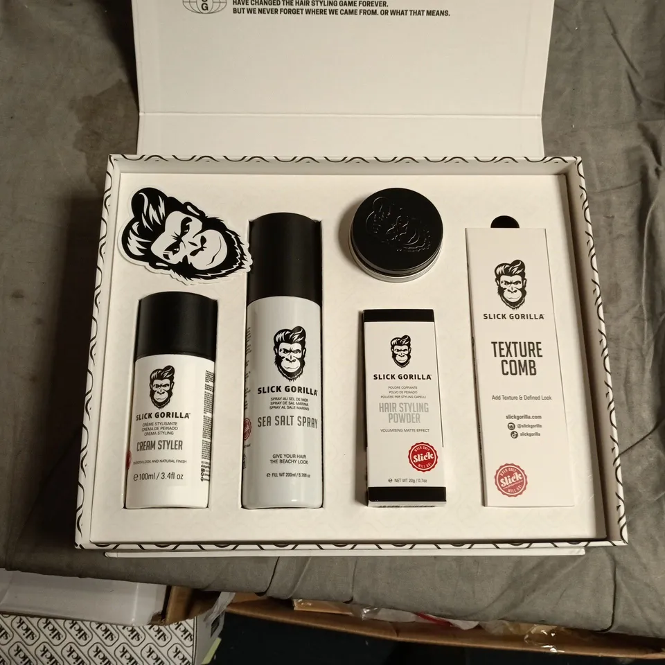 SLICK GORILLA HAIR STYLING KIT - CREAM STYLER, SEA SALT SPRAY, HAIR STYLING POWDER & TEXTURE COMB (BOXED)