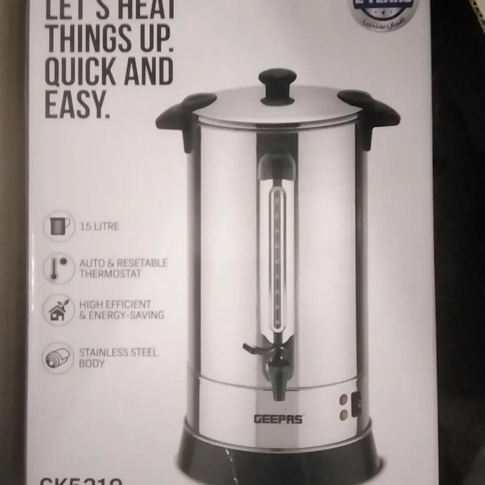 BOXED 15 LITRE GEEPAS ELECTRIC KETTLE 