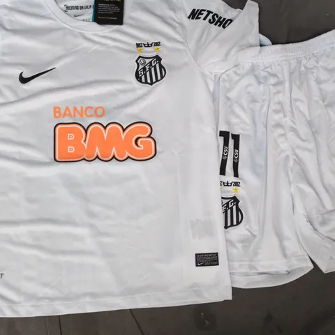 NIKE KID'S SANTOS FC 2012-2013 HOME FOOTBALL KIT SIZE 26 - NEYMAR JR NUMBER 11