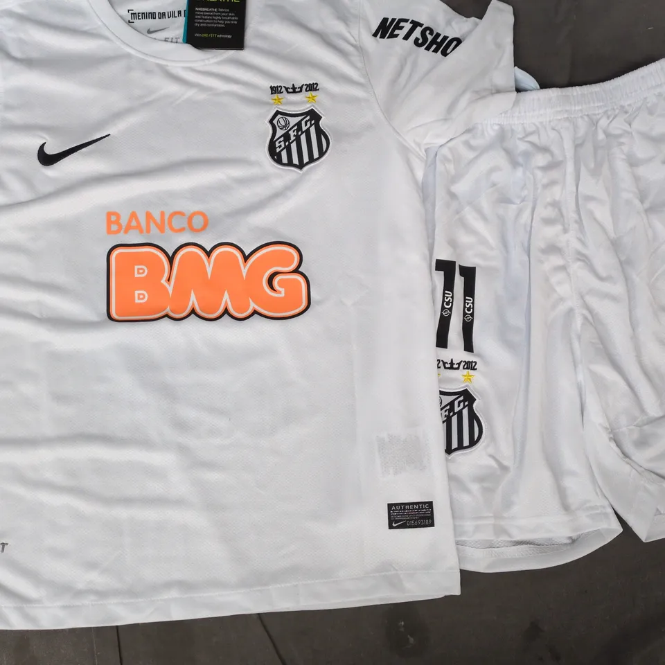NIKE KID'S SANTOS FC 2012-2013 HOME FOOTBALL KIT SIZE 26 - NEYMAR JR NUMBER 11