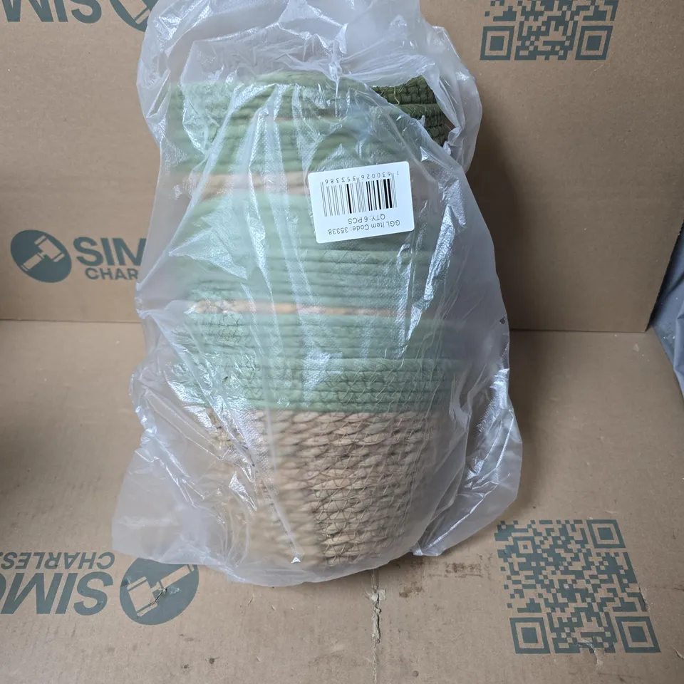 BOX OF APPROXIMATELY 24 WOVEN POT COVER - GREEN TRIM